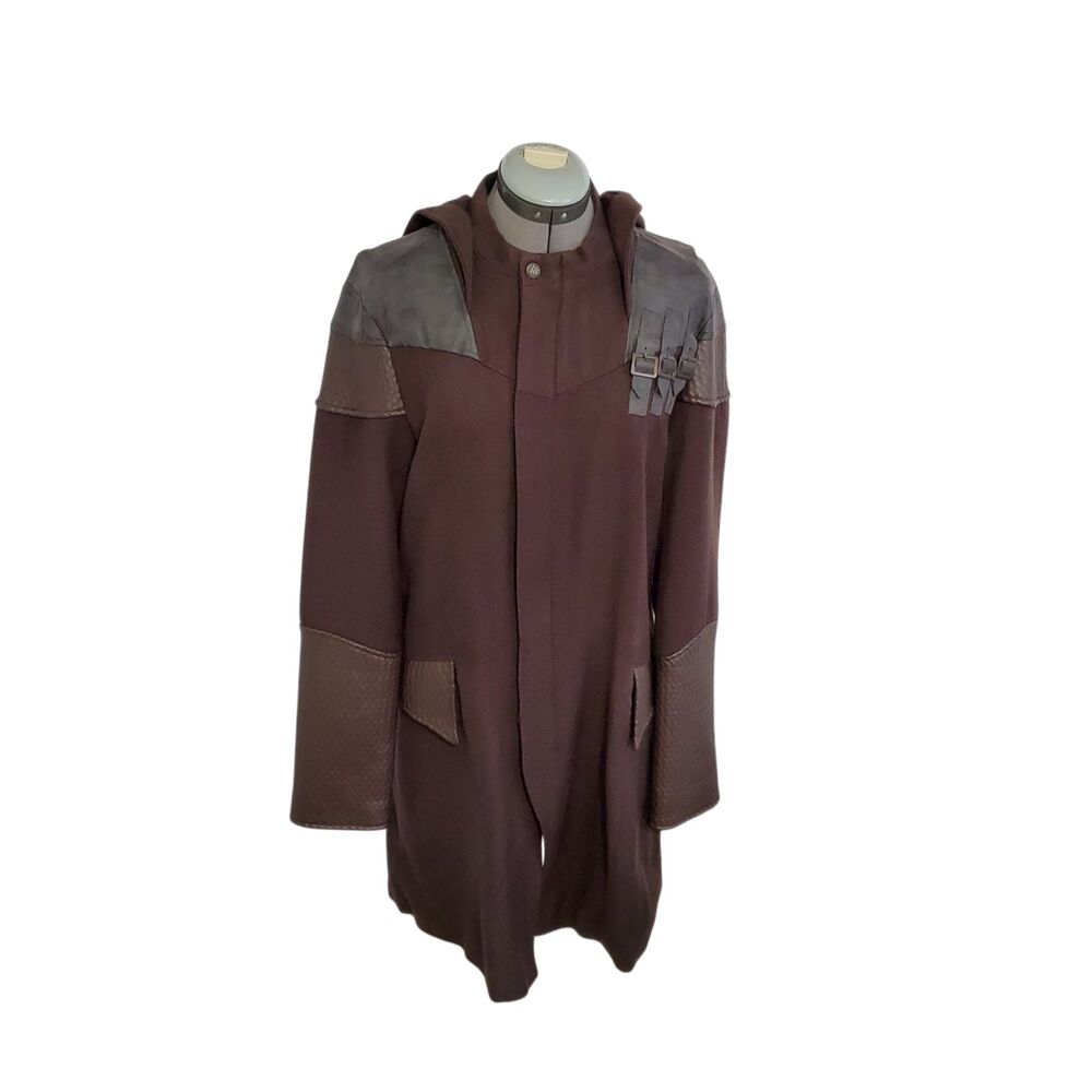 Rare Assassin's Creed Aguilar Coat Ubisoft Hot Topic Ltd Edition Collection SM